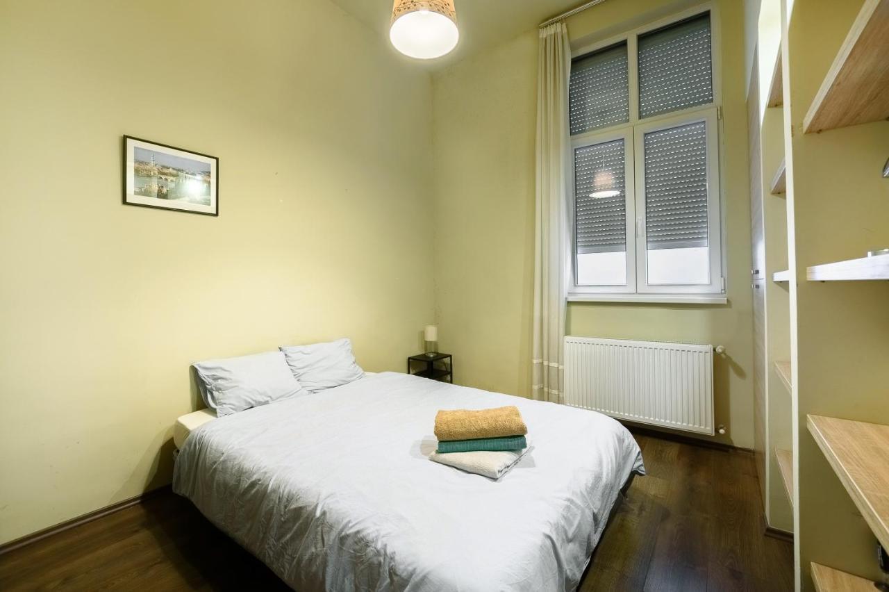 Arpa Flat Hellas บูดาเปสต์ ภายนอก รูปภาพ